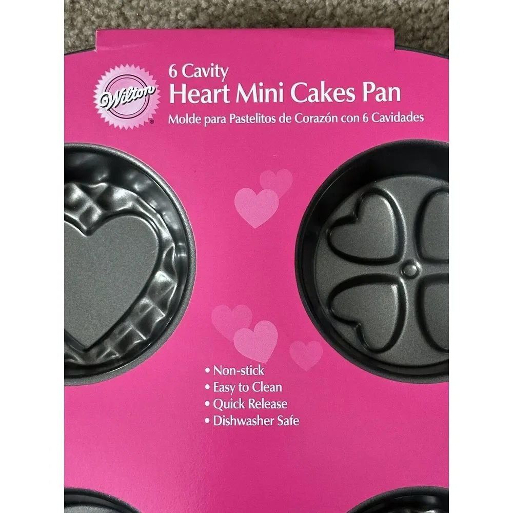 Wilton 6 Cavity Heart Mini Cakes Pan Nonstick Baking Muffin‎ Mold Bakeware New